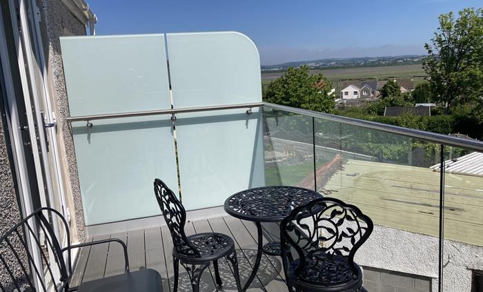 Seating on the balcony